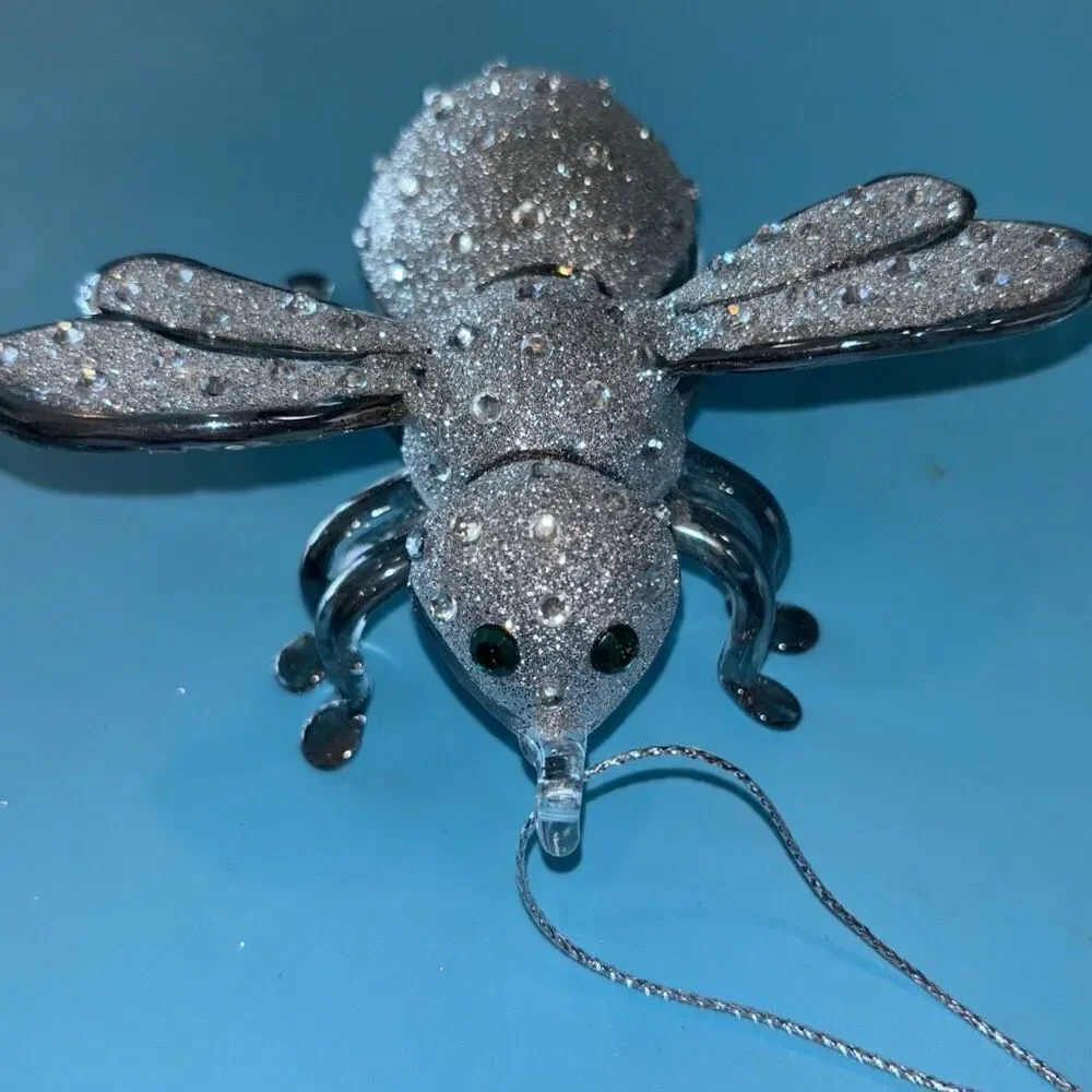 New in box Joan Rivers blown glass bee ornament silver XXV 2015